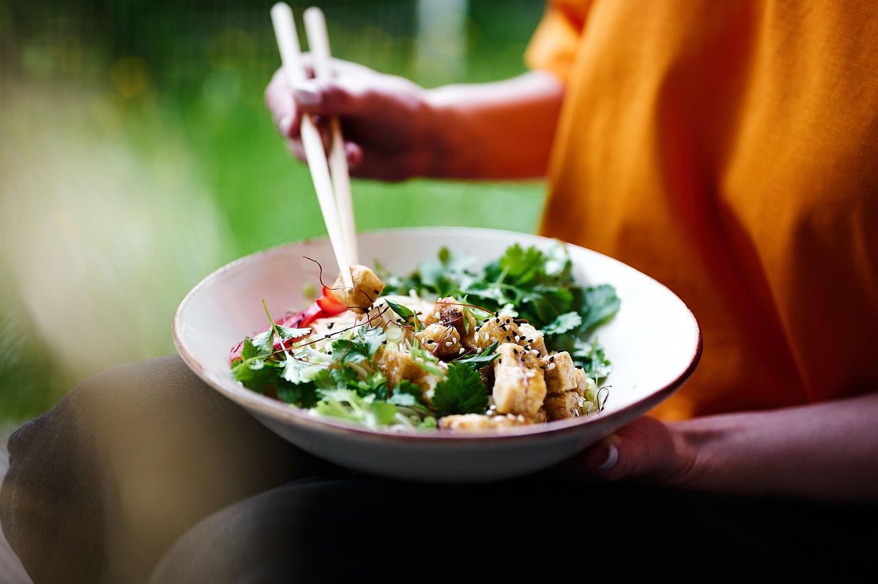 Gesundheit und Genuss müssen sich nicht ausschließen, im Gegenteil, für viele Menschen gehören sie beim Essen inzwischen untrennbar zusammen.